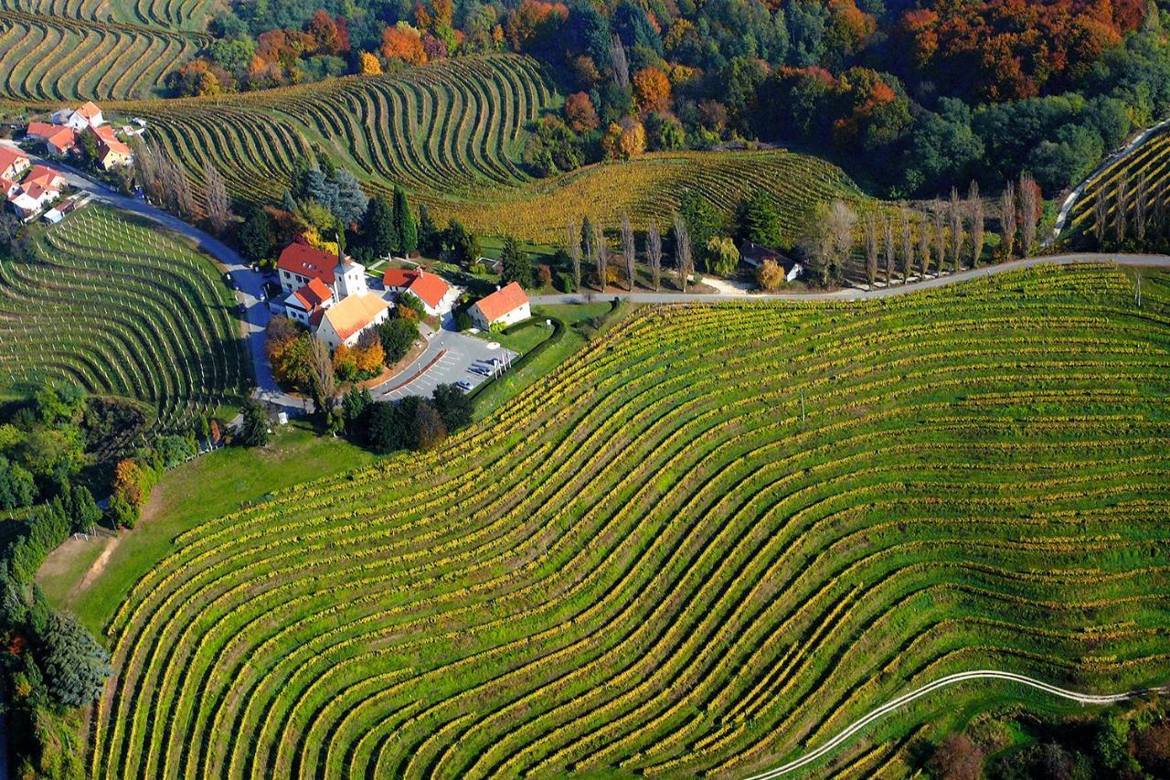 Urlaub Fuer Die Seele - Erholung Pur In Der Natur - Ferienhaus Mit Infrarotkabine & Relax-Raum Rucmanci Exterior photo