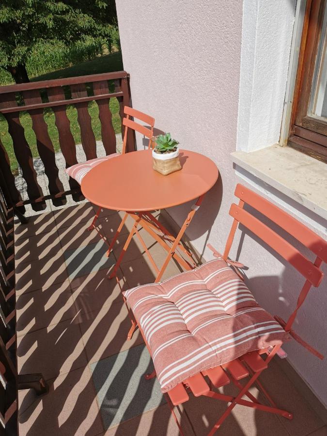 Urlaub Fuer Die Seele - Erholung Pur In Der Natur - Ferienhaus Mit Infrarotkabine & Relax-Raum Rucmanci Exterior photo